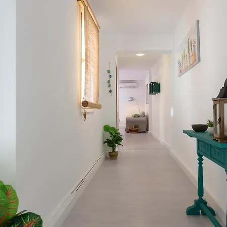 Port Perfection: Your Dream Apartment By The Beach Javea Exterior photo