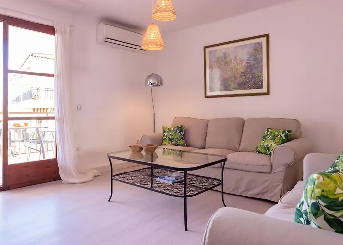 Port Perfection: Your Dream Apartment By The Beach